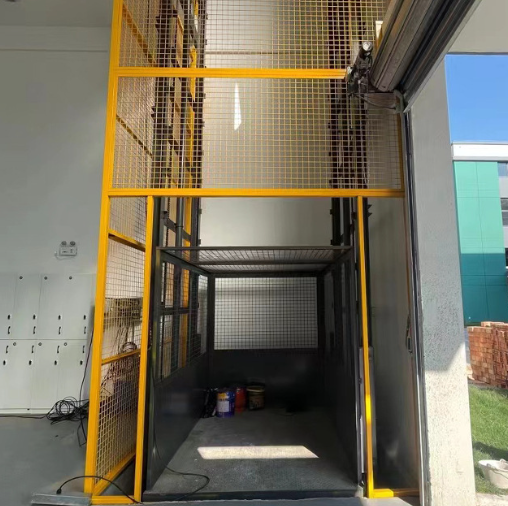 浙江导轨式升降机助力物流园破解运输难题